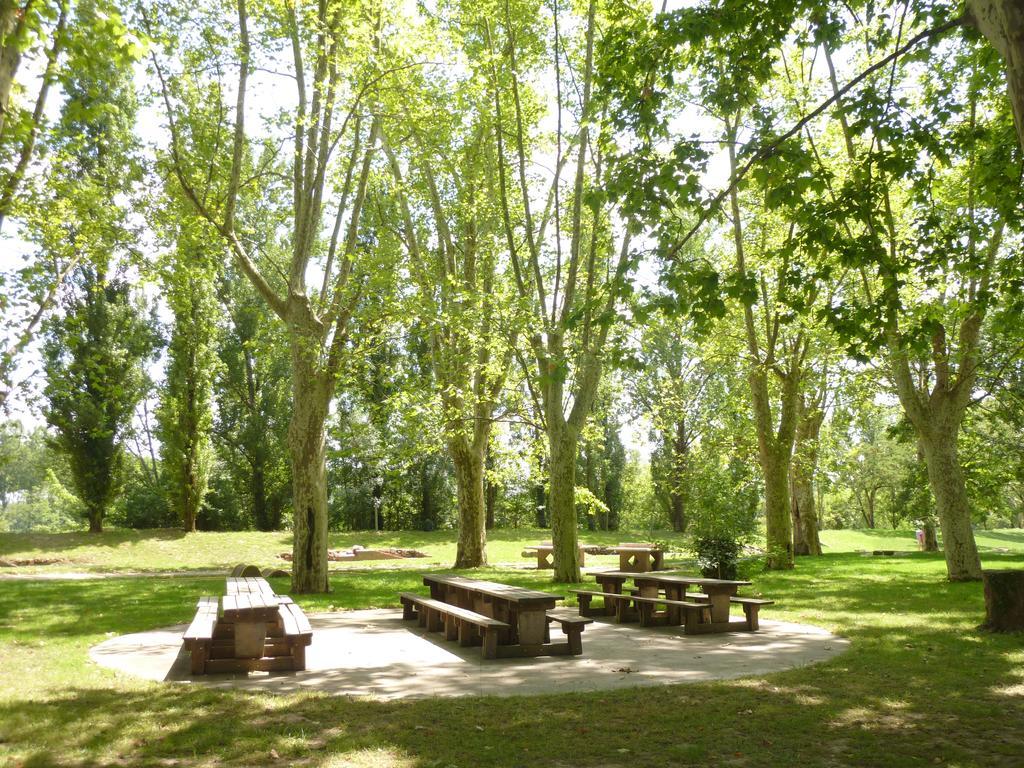 Camping Parc Du Chateau D'Allot Hotel Boe Exterior photo
