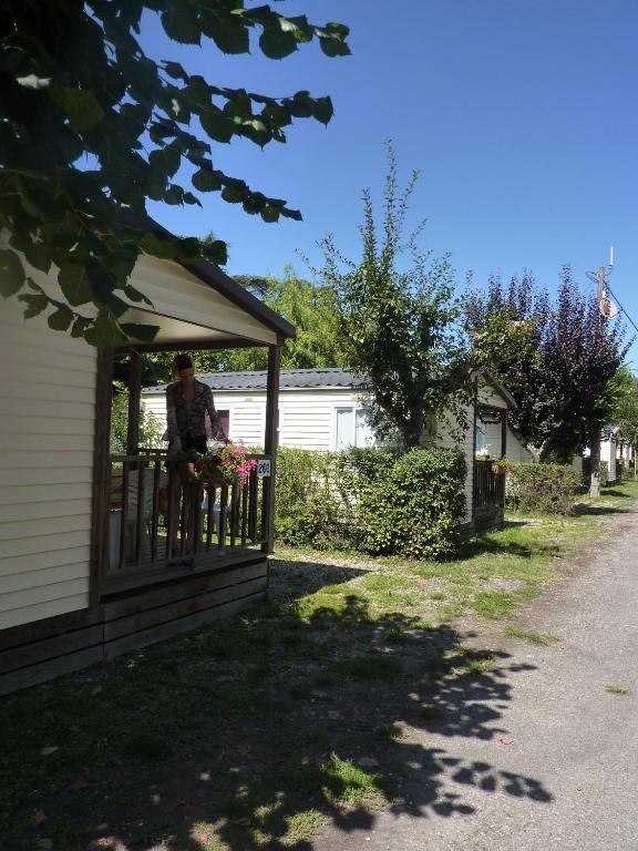 Camping Parc Du Chateau D'Allot Hotel Boe Exterior photo